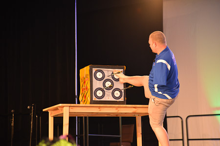0257_FDBM4589