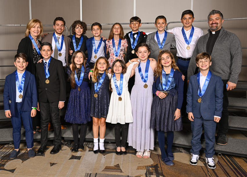 FDF24_Awards Groups-50